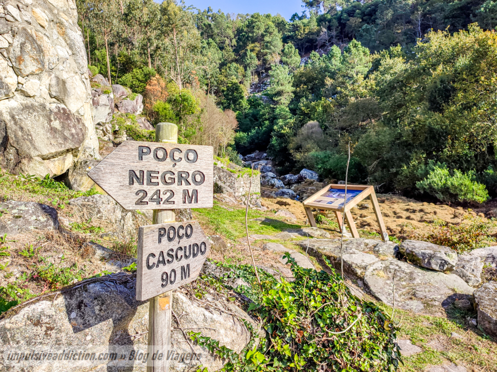 Signs to Poço Cascudo and Poço Negro