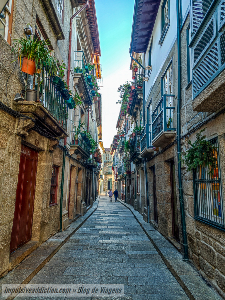 Rua de Santa Maria ao visitar Guimarães