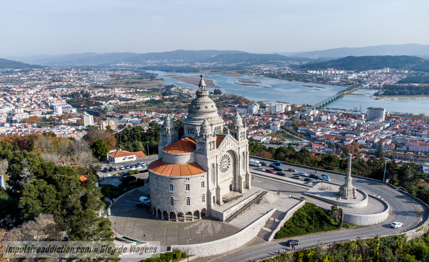 Sanctuary of Santa Luzia on a day trip from Porto