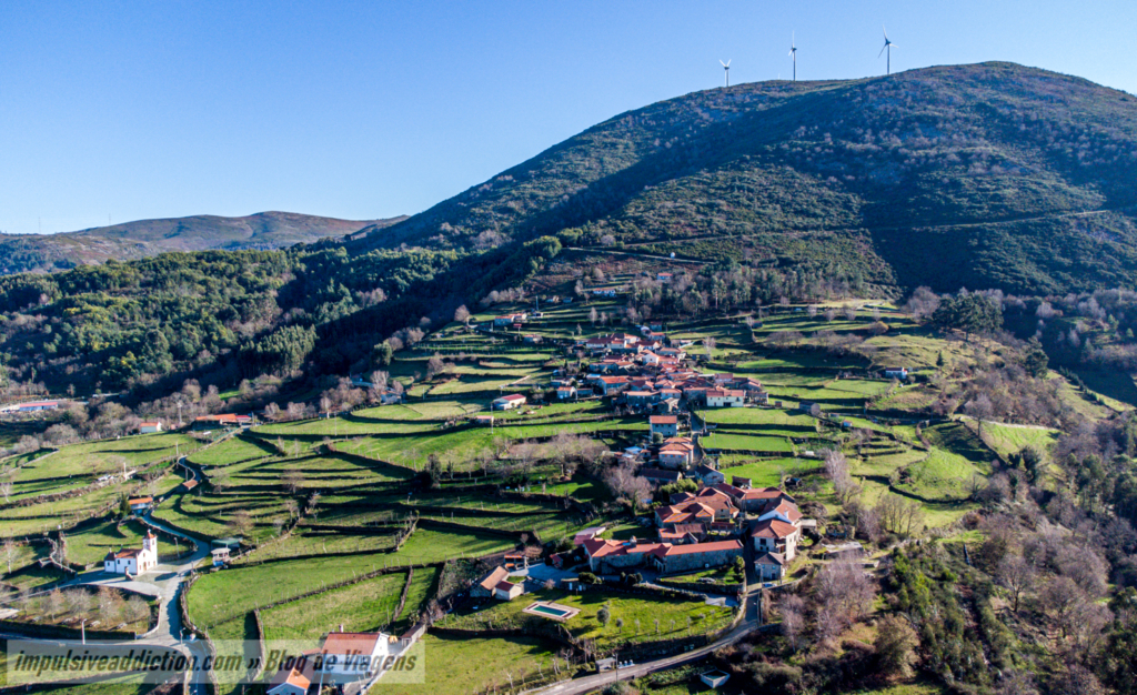 Aldeia de Espindo ao visitar a Serra da Cabreira
