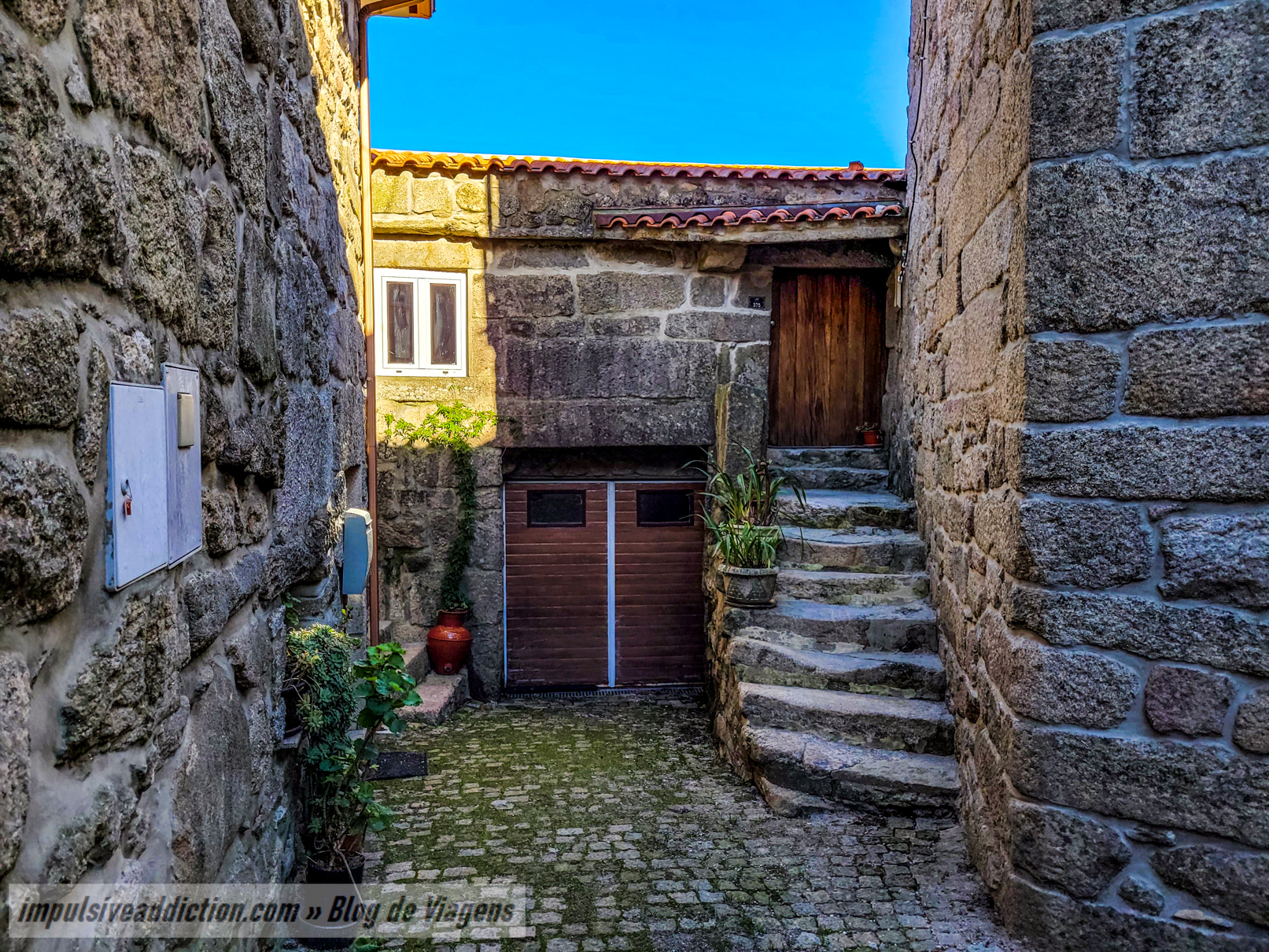 Aldeia de Espindo ao visitar a Serra da Cabreira