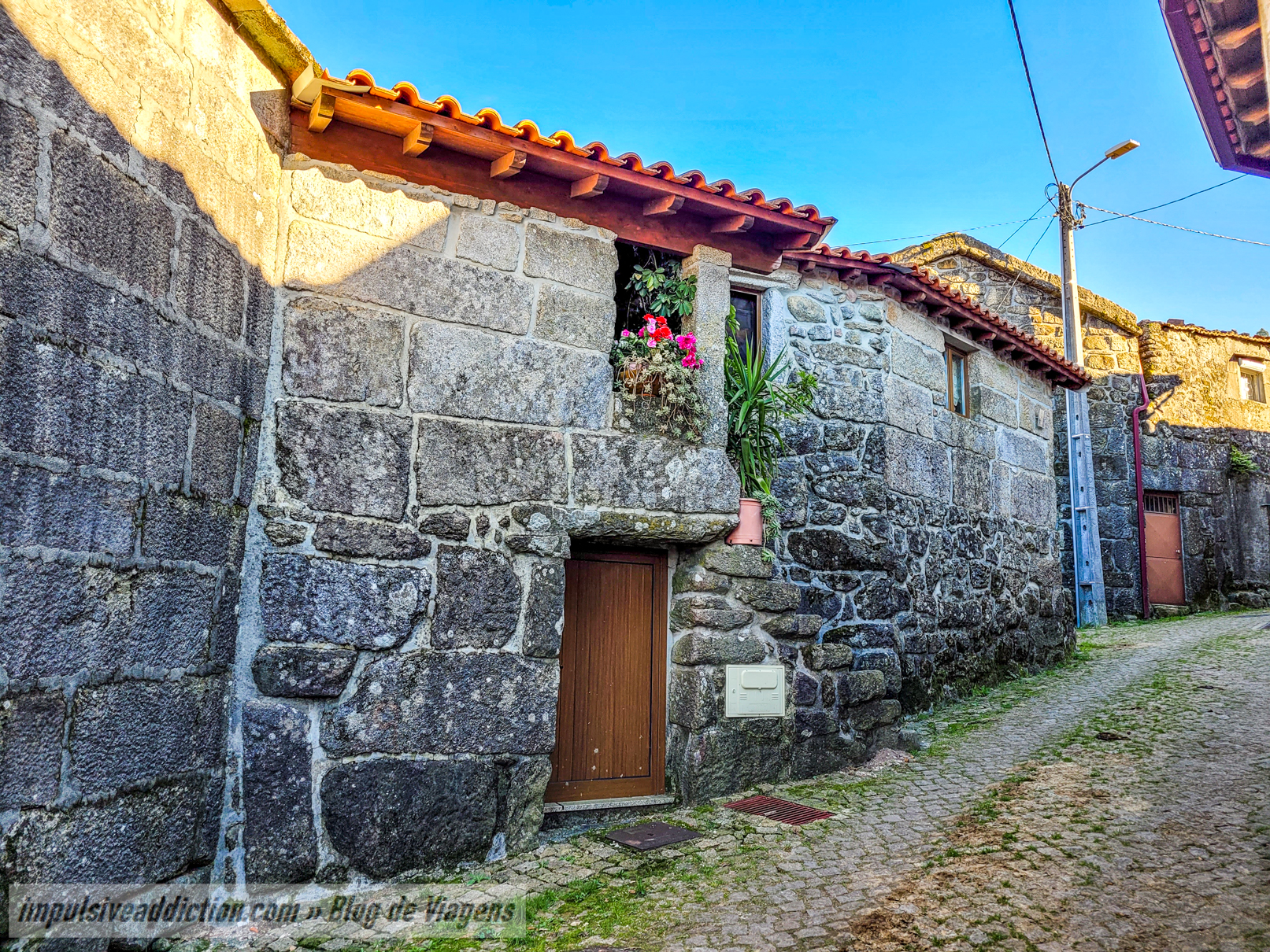 Aldeia de Espindo ao visitar a Serra da Cabreira