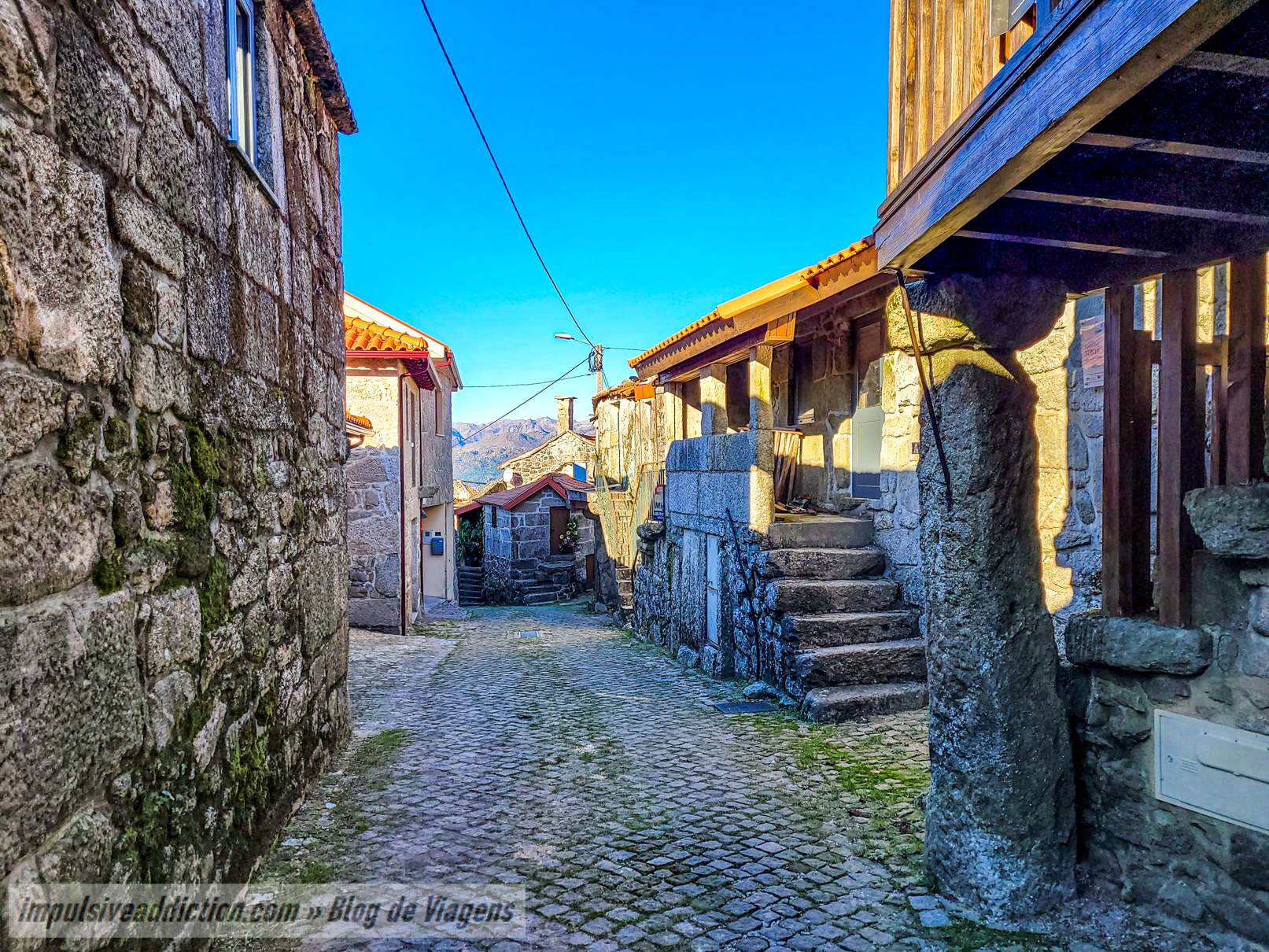 Aldeia de Espindo ao visitar a Serra da Cabreira