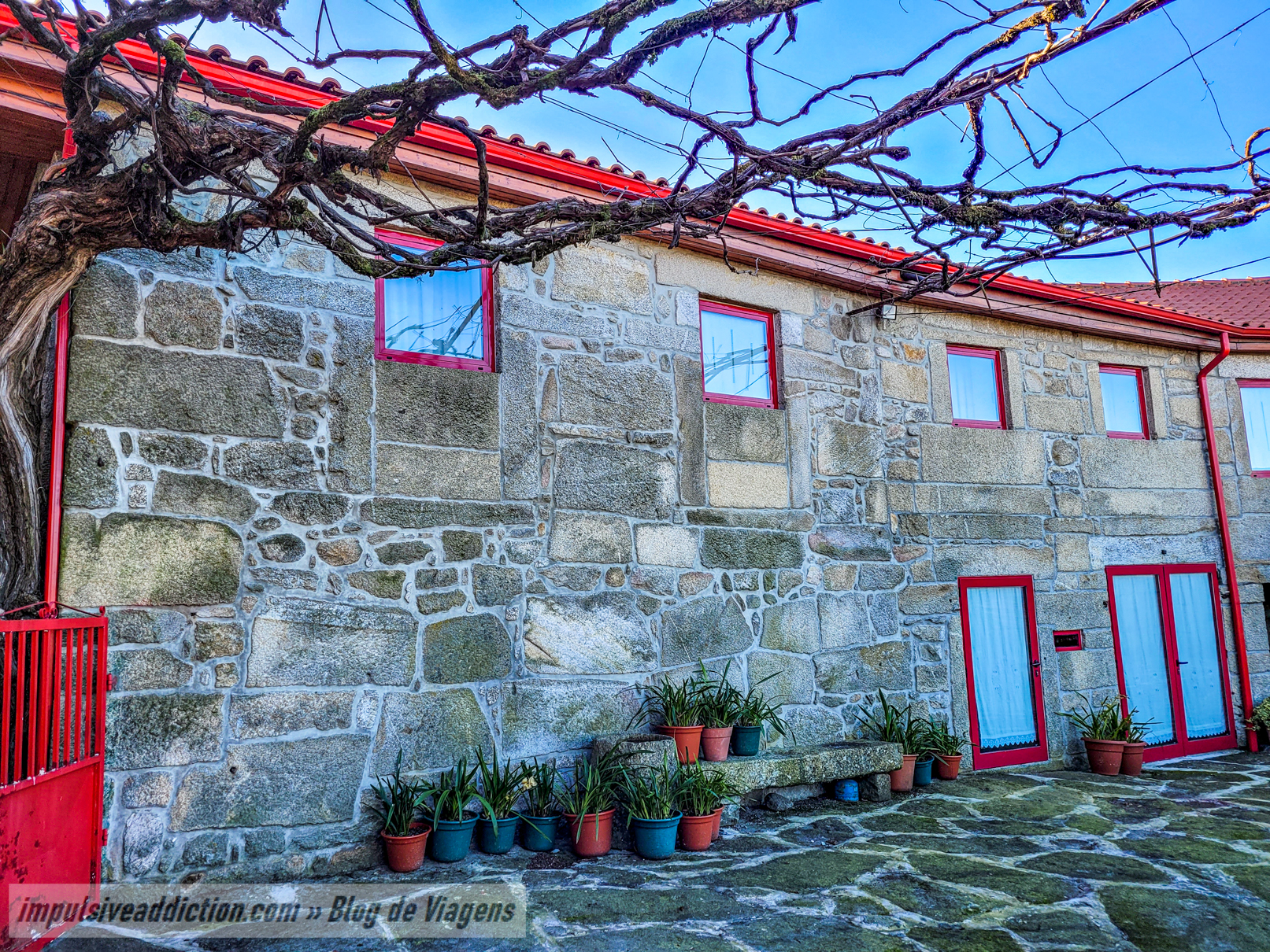 Aldeia de Espindo ao visitar a Serra da Cabreira