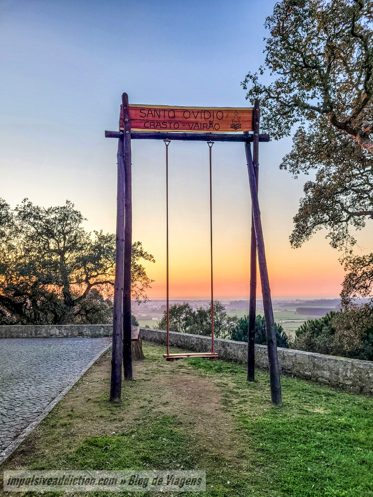 Baloiço Panorâmico de Castro-Vairão