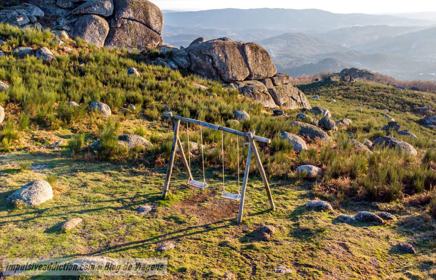 Baloiço de Cantelães ao visitar a Serra da Cabreira