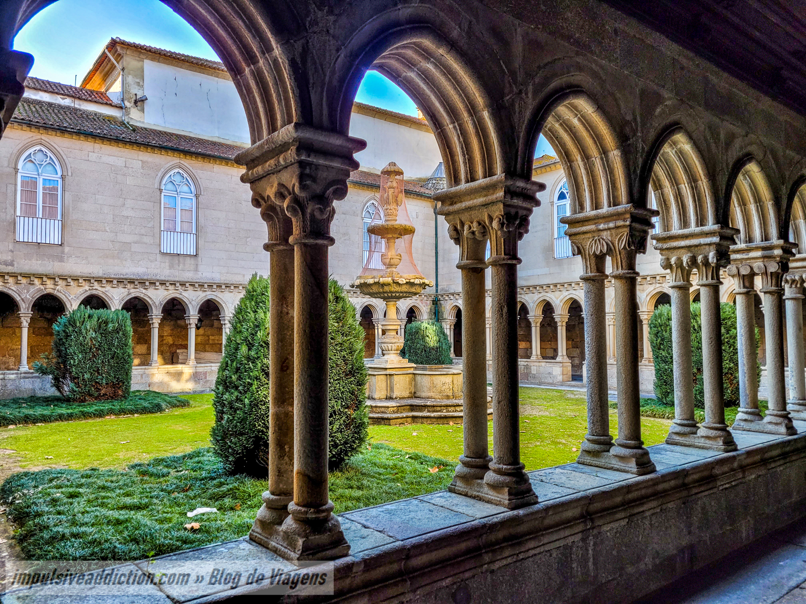 Claustro do Mosteiro de São Bento