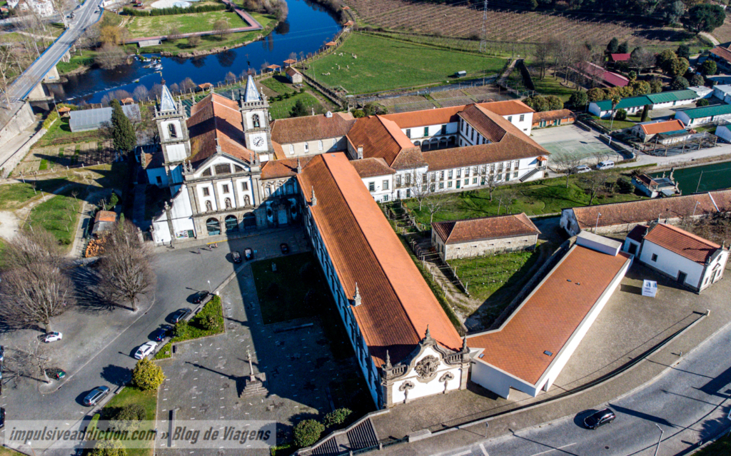 Mosteiro de São Bento ao visitar Santo Tirso
