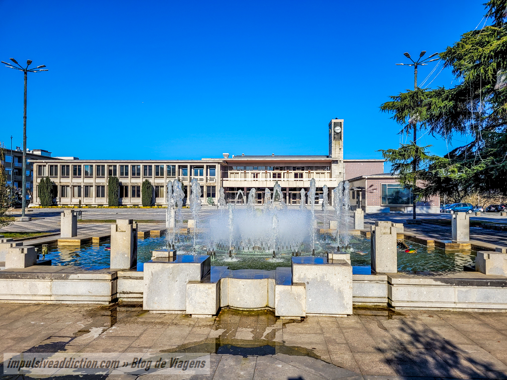 Praça 25 de Abril ao visitar Santo Tirso