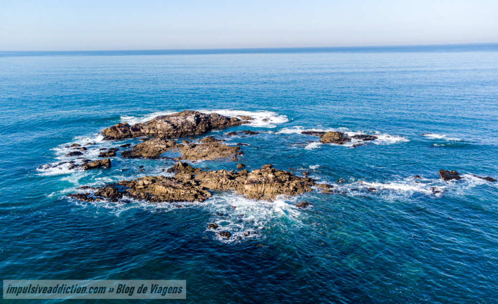Formações rochosas junto da Praia de Mindelo