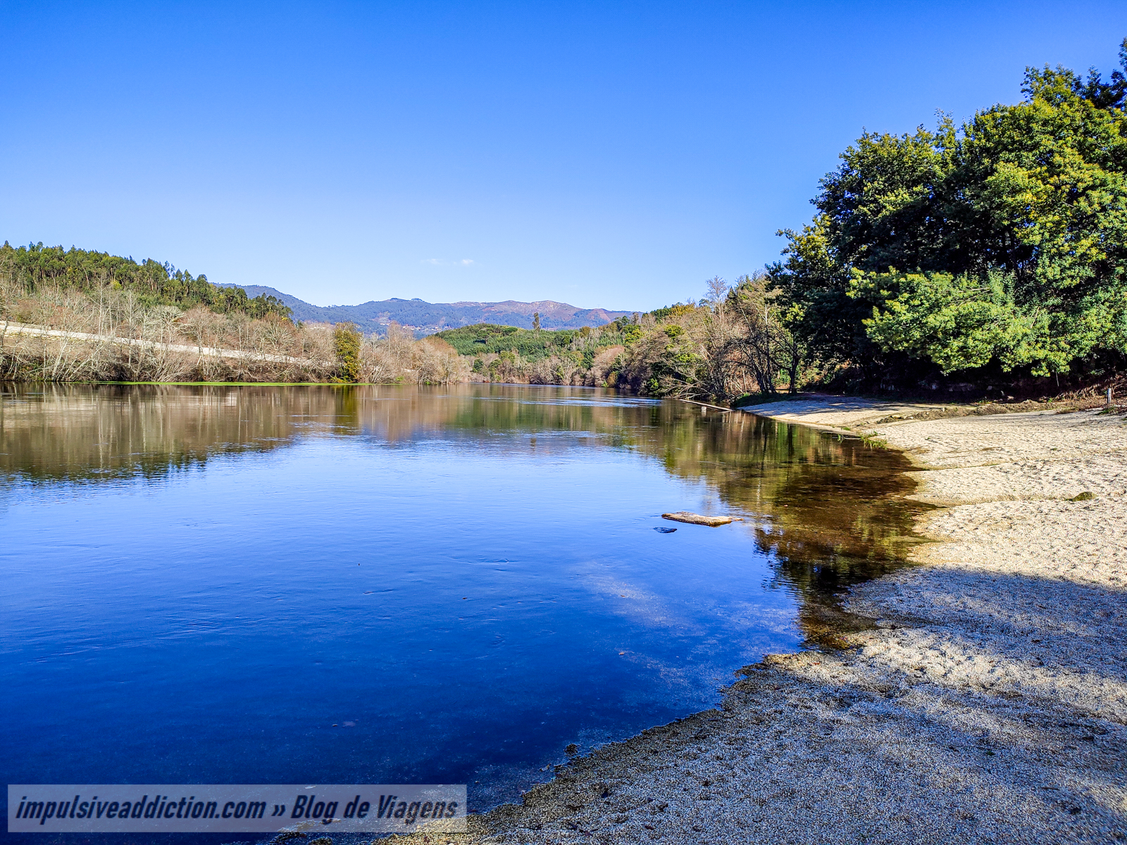 Praia Fluvial de Pousadela, ou de Monsul (Póvoa de Lanhoso)