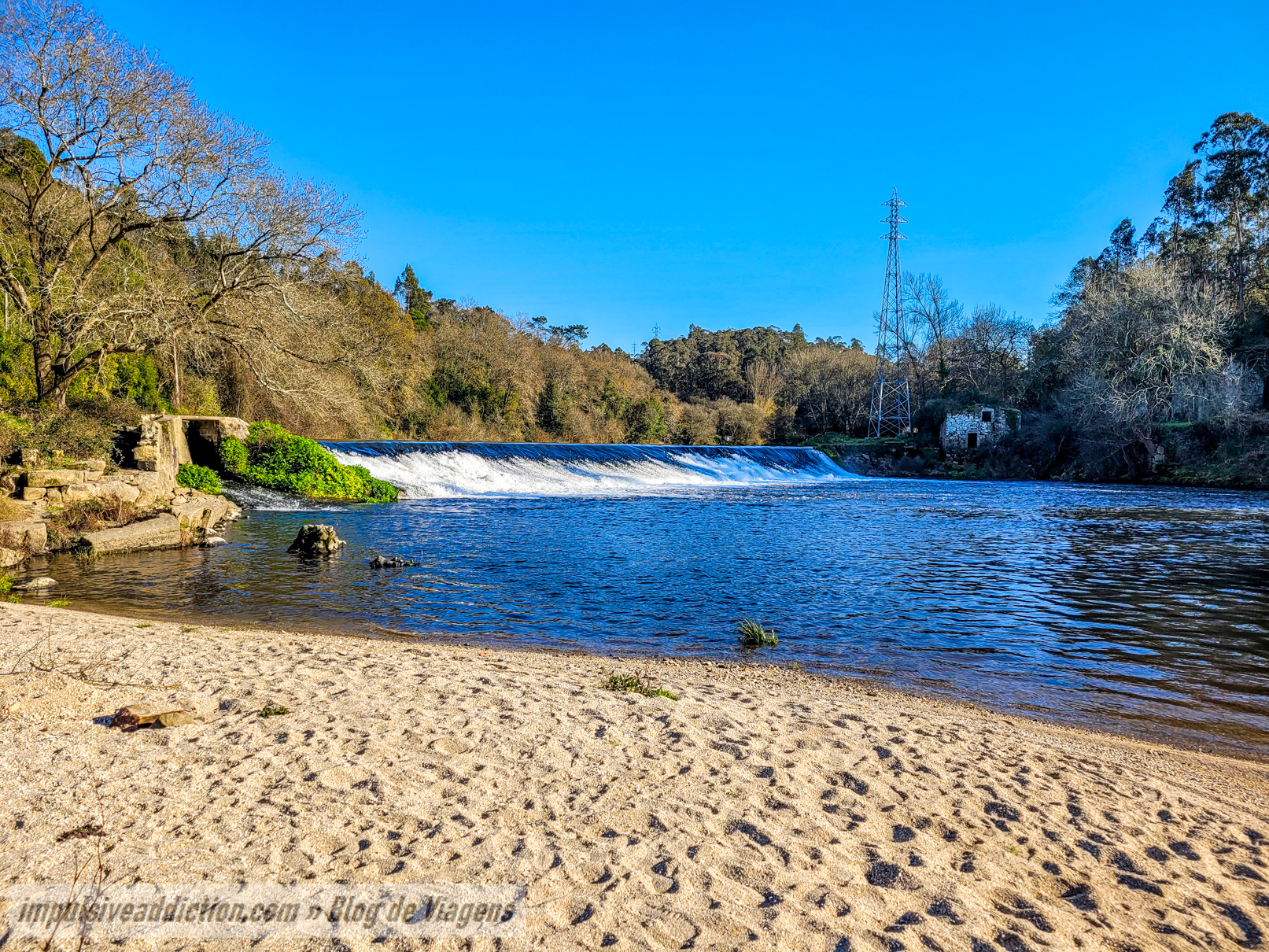 Praia Fluvial junto da Quinta da Espinheira