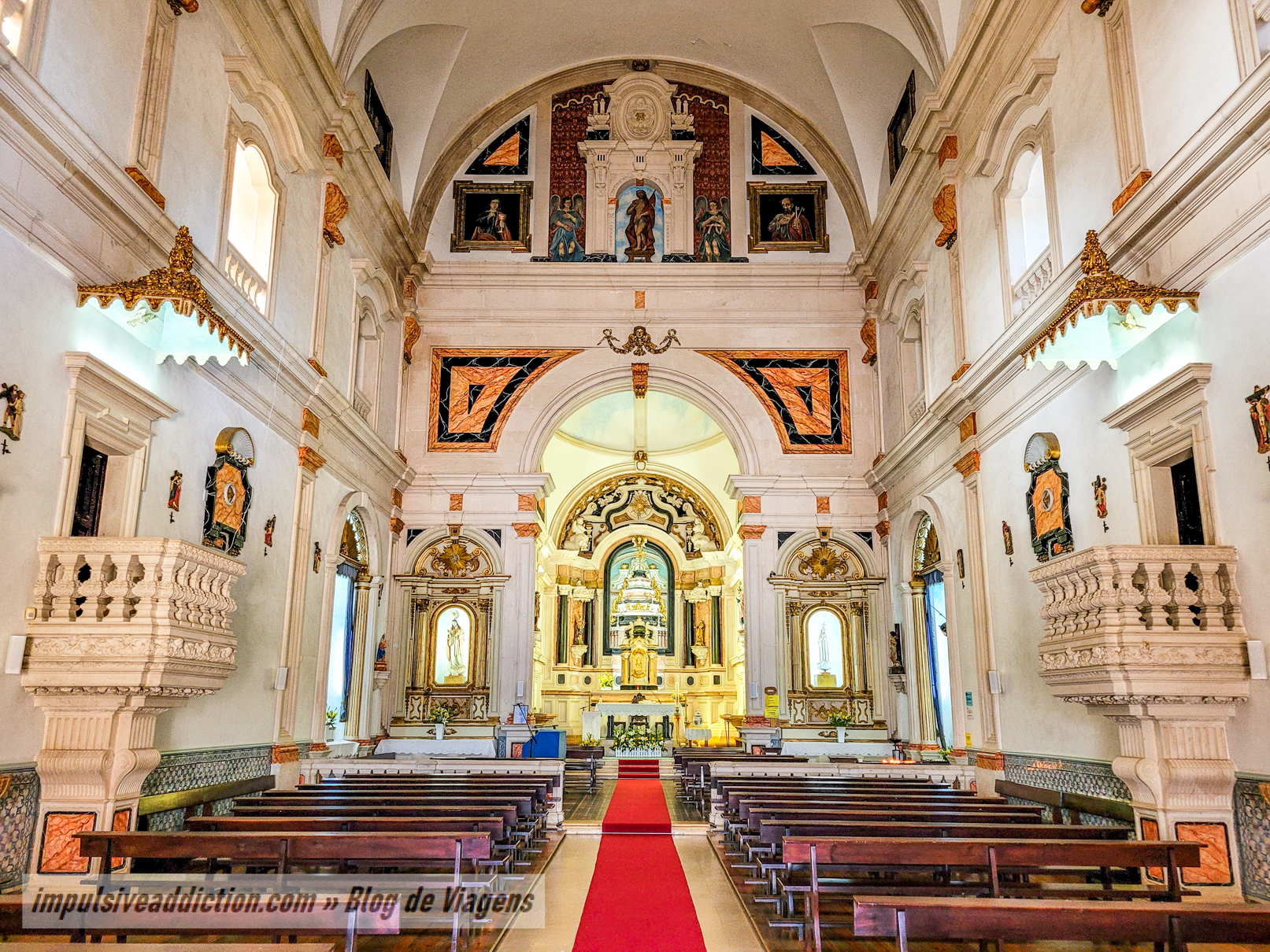 Interior da Igreja dos Milagres