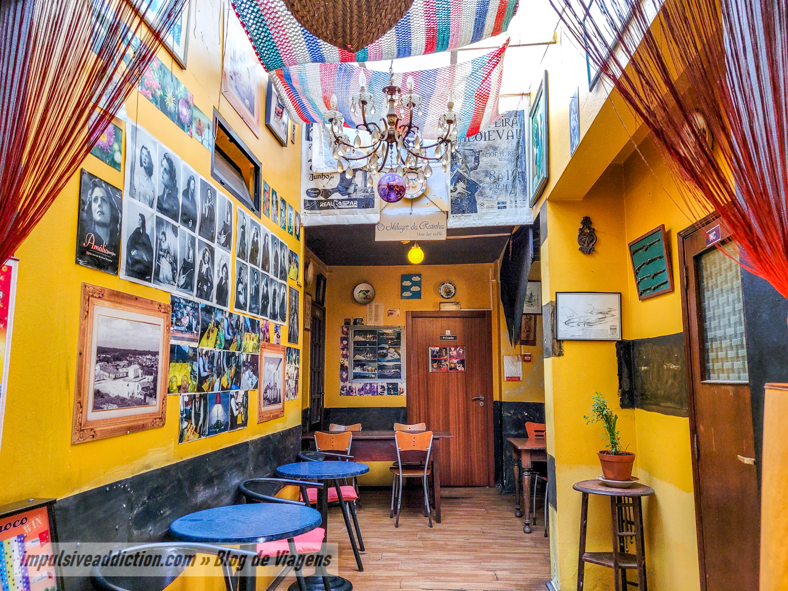 Interior do Bar Milagre da Rainha