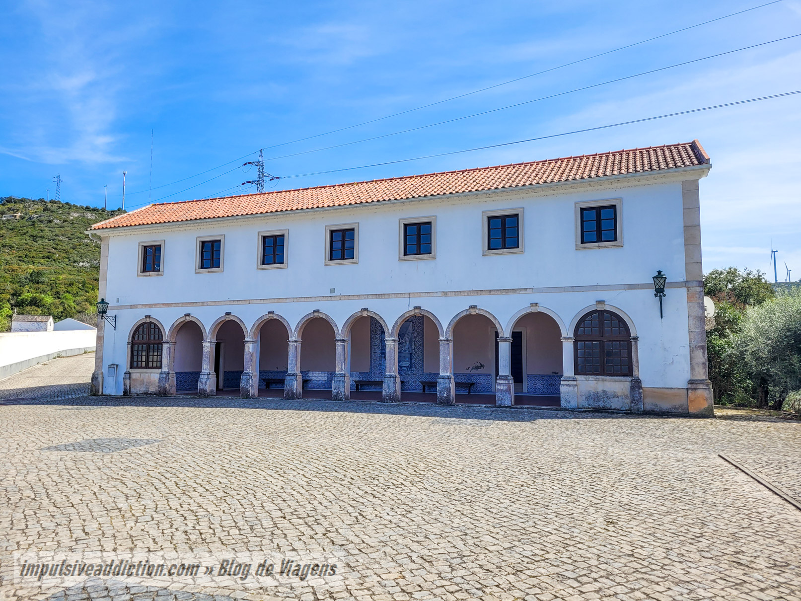 Adro da Ermida de Nossa Senhora do Fetal