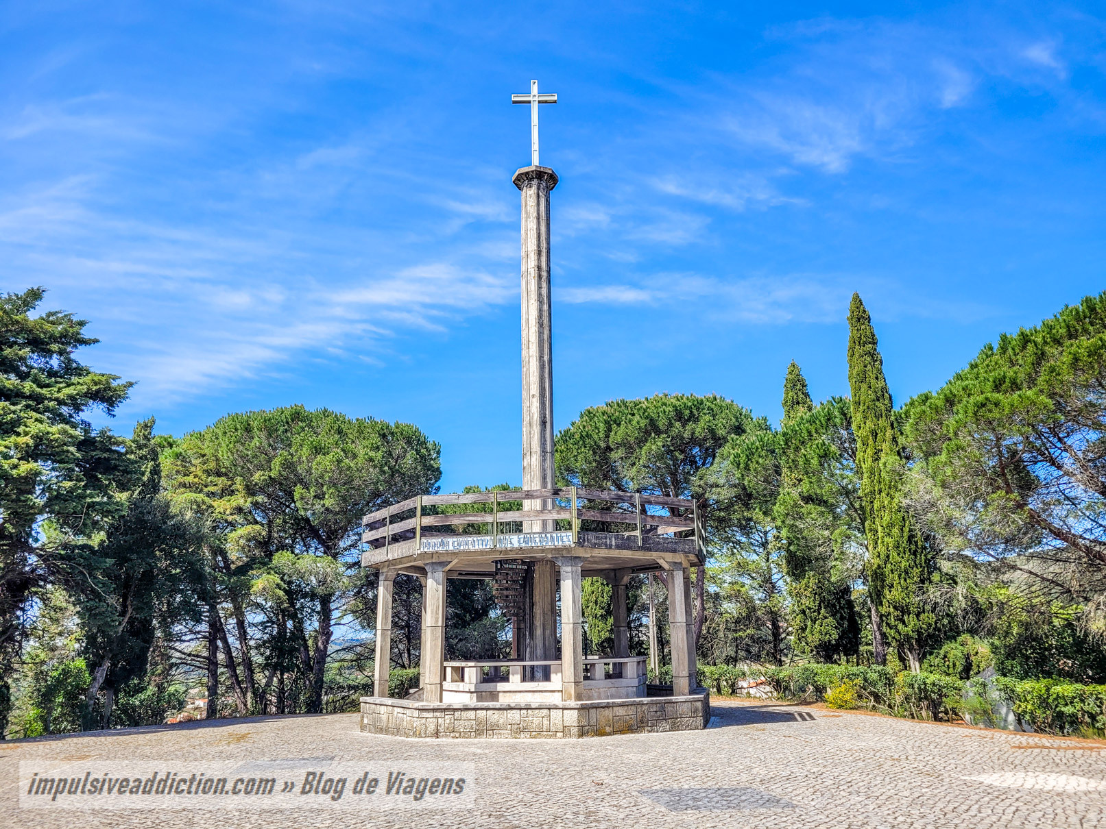 Monumento aos Emigrantes
