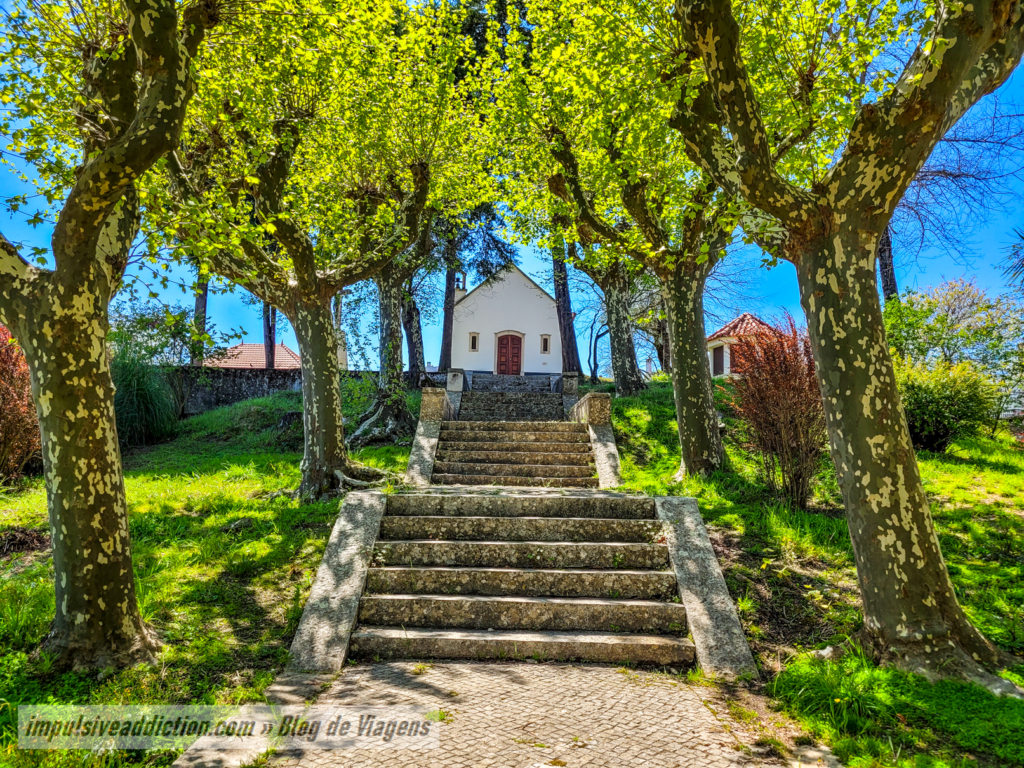 Capela de Santo António e jardim envolvente