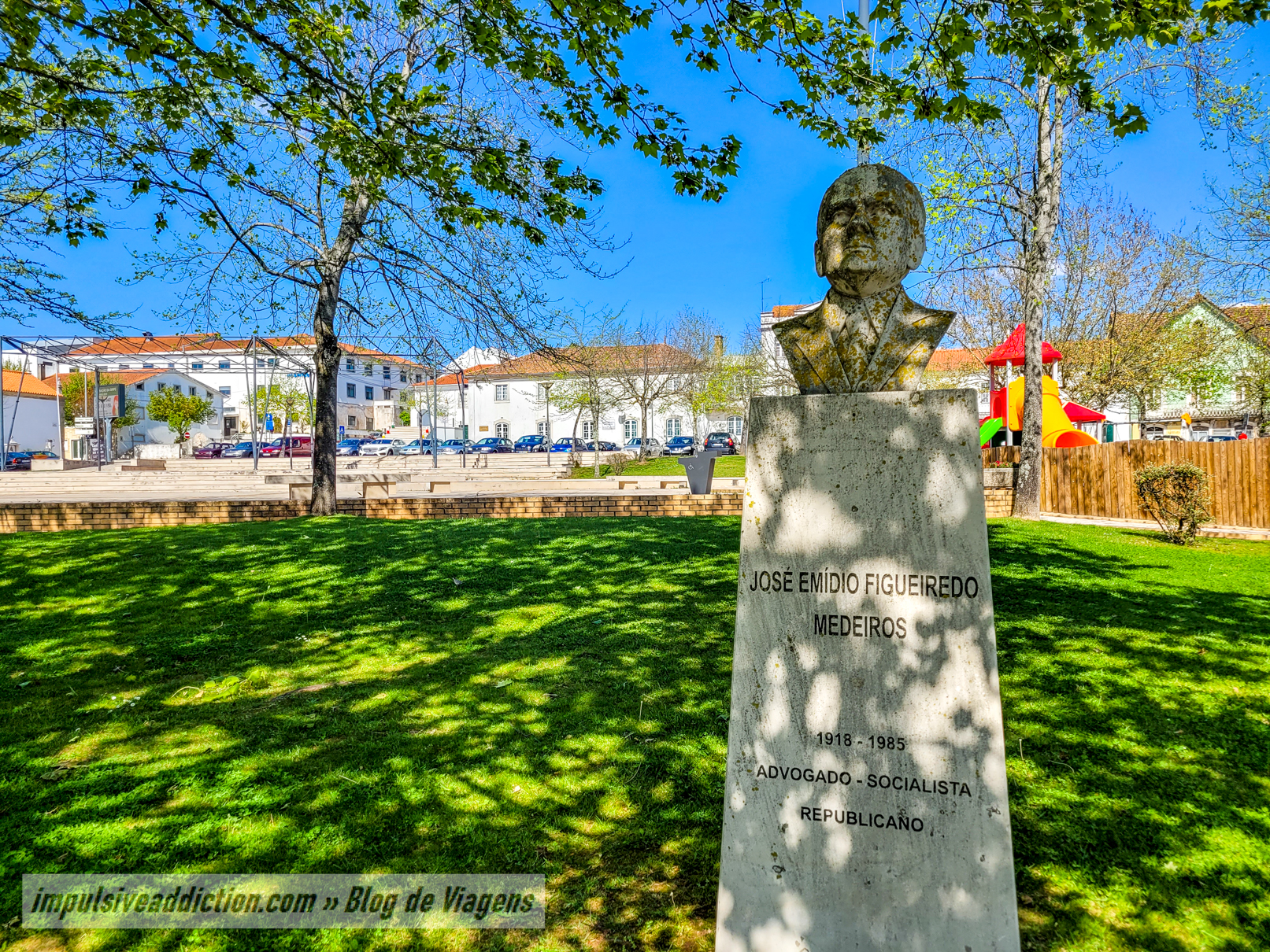 Praça Costa Rêgo e Jardim de Avelar