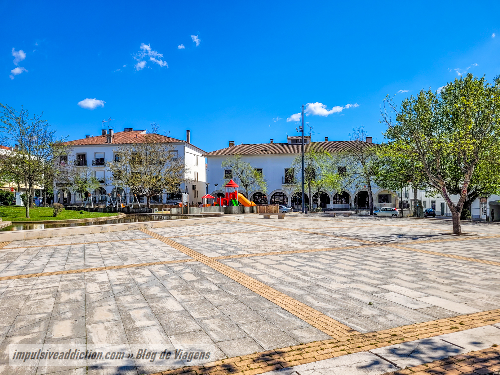 Praça Costa Rêgo e Jardim de Avelar