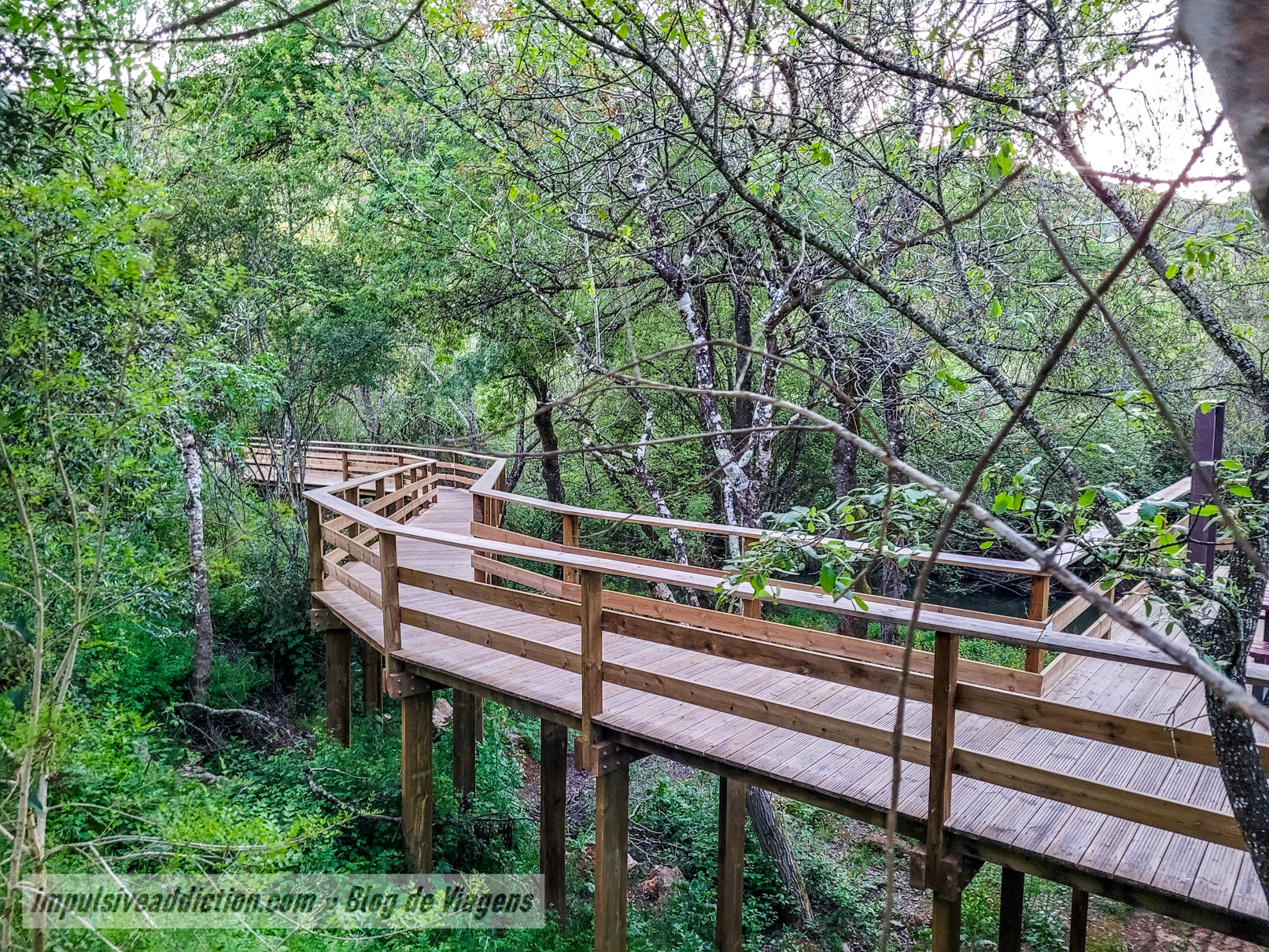Passadiços do Agroal junto do rio Nabão