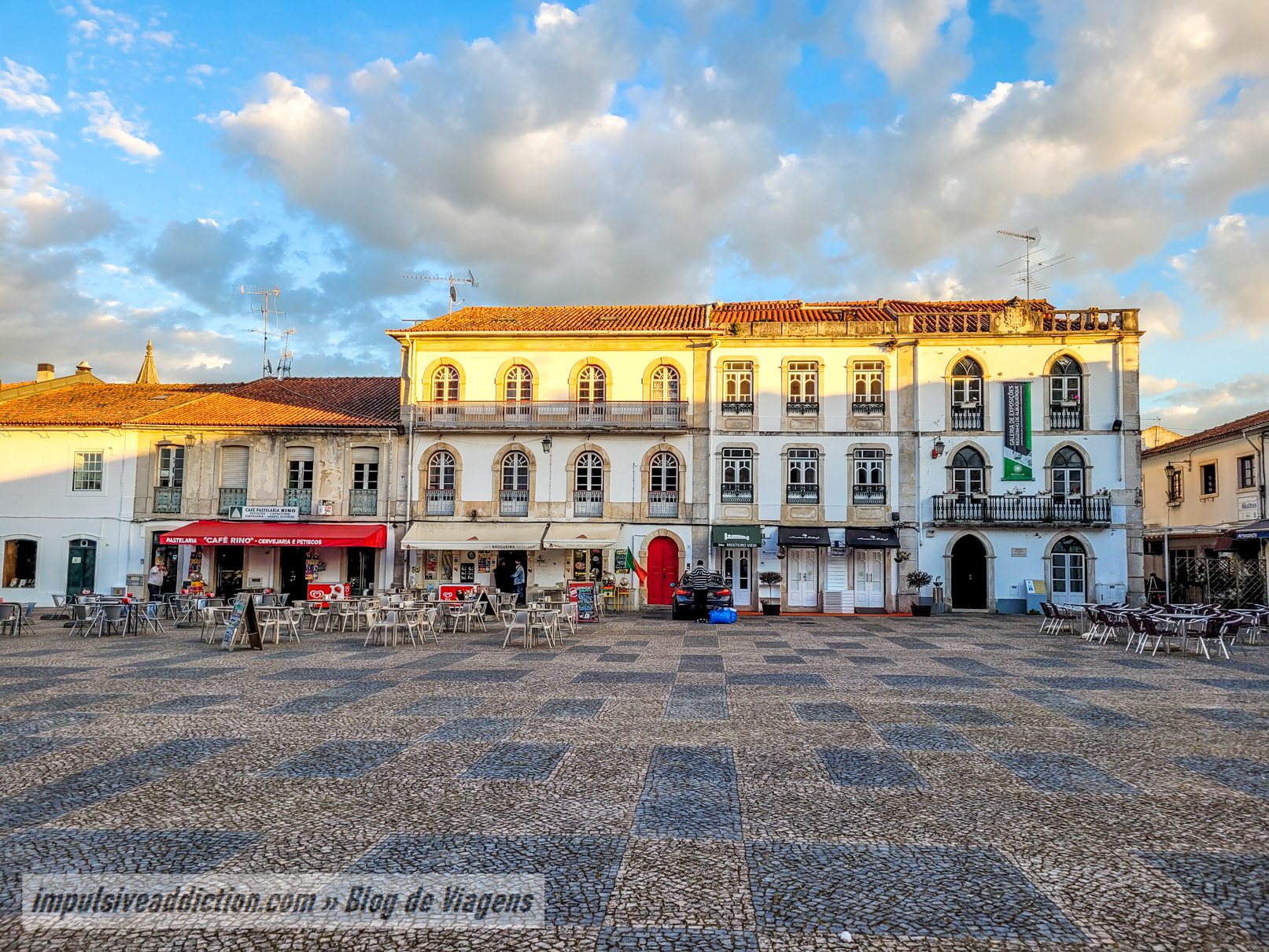 Mouzinho de Albuquerque Square