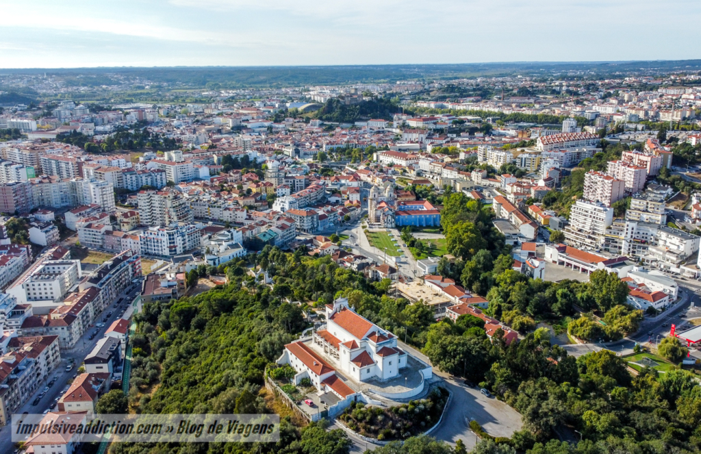 Vista do Santuário sobre a cidade de Leiria