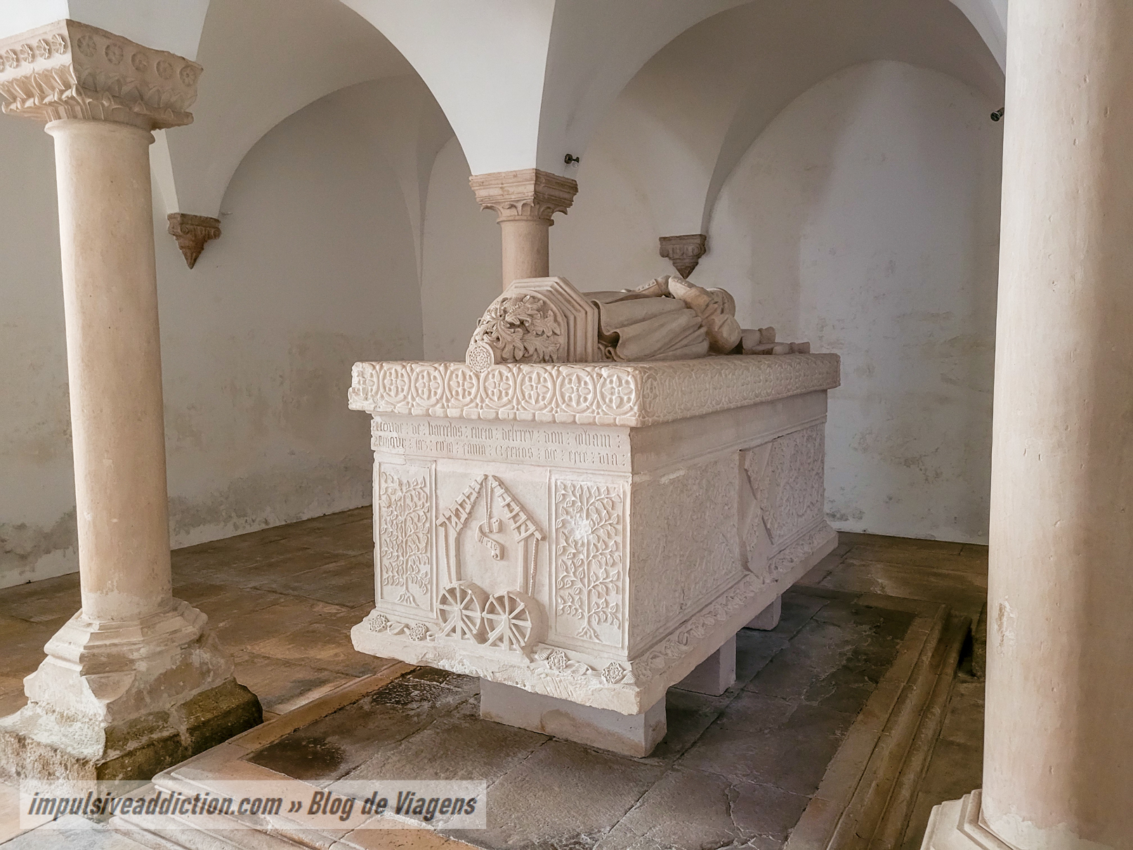 Collegiate Church - crypt and Tomb of D. Afonso