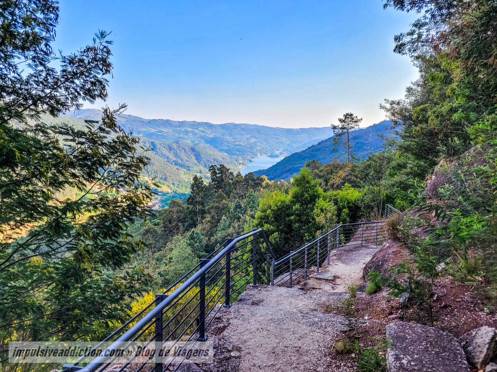 Miradouro da Fraga Negra