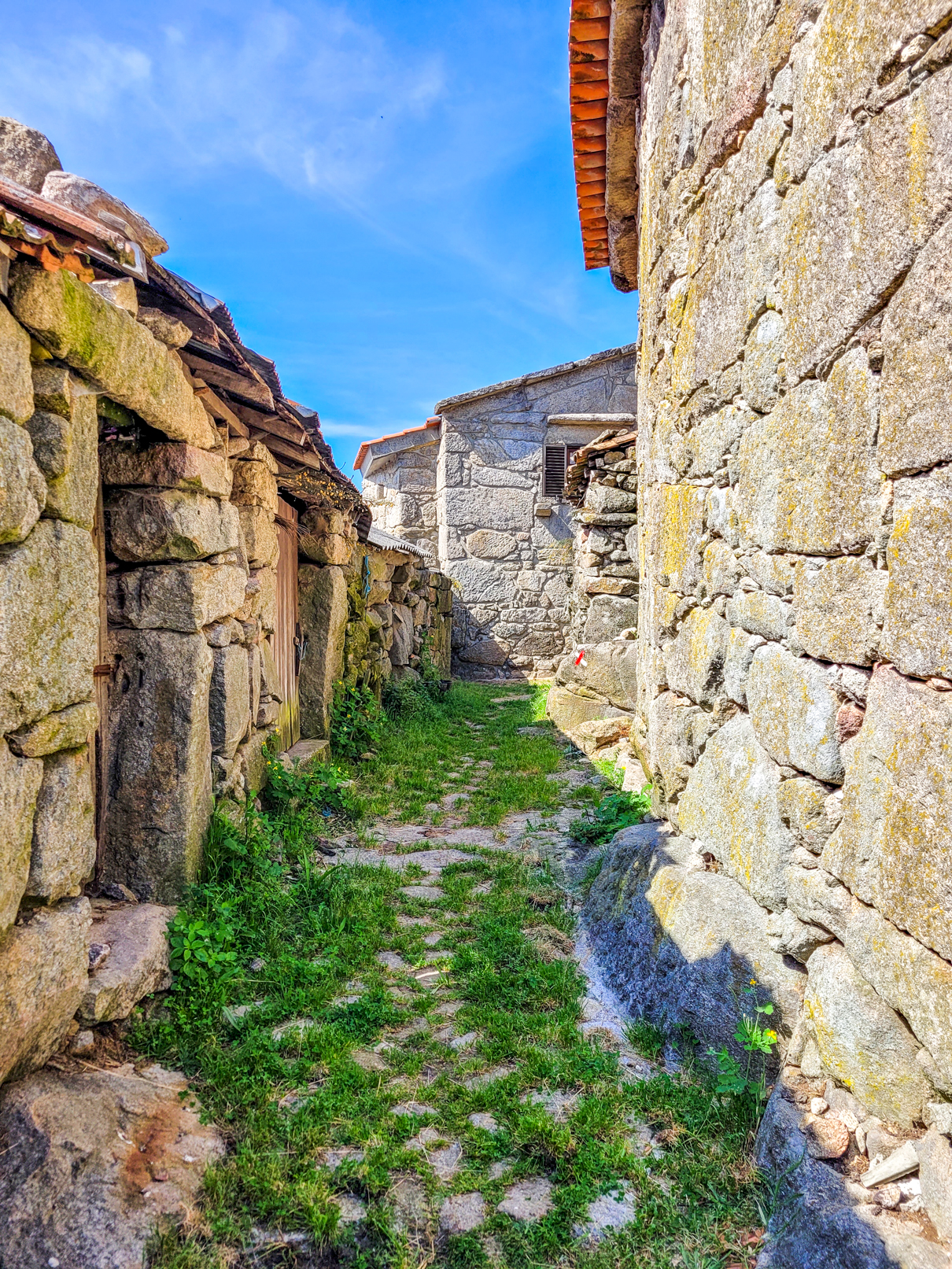 Visitar a Aldeia da Ermida