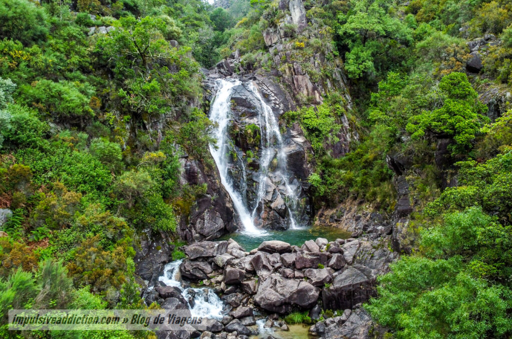 Rajada Waterfall | Gerês Itinerary