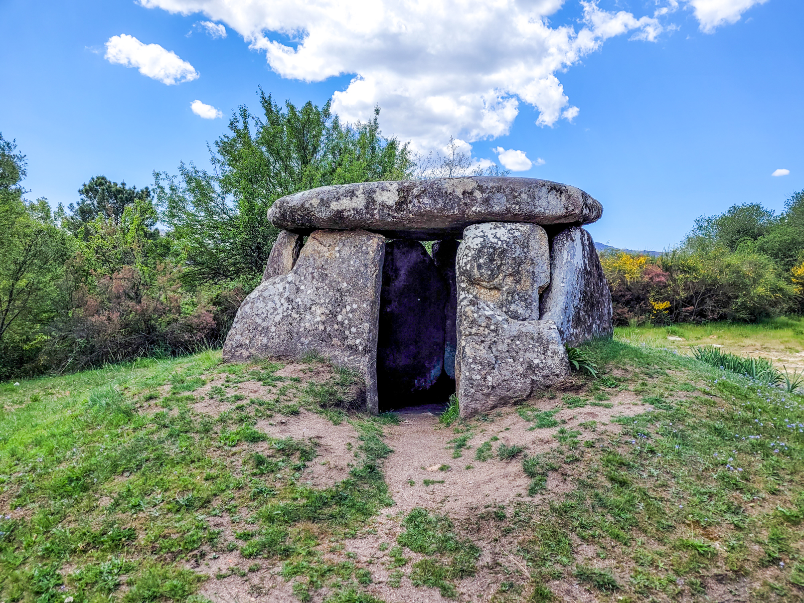 Dolmen Casiña da Moura