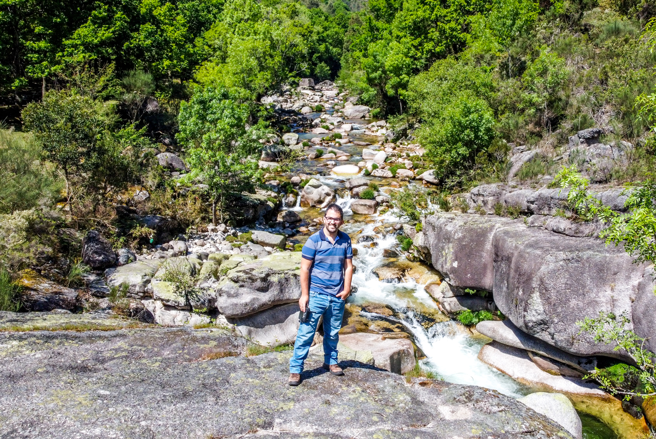 Trilho até à Lagoa dos Druidas