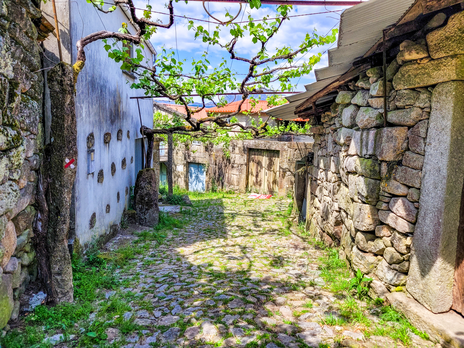 Centro da Aldeia de Lindoso