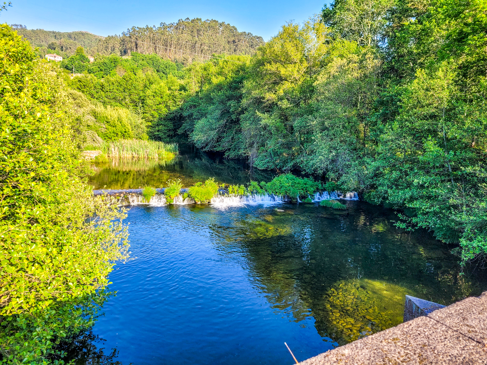 Rio Ázere junto da Ponte de Ázere