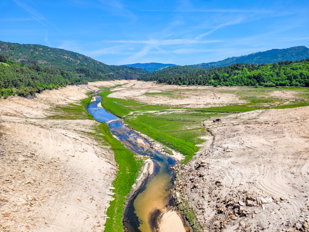 Rio Lima com muito pouco caudal na barragem (2022)
