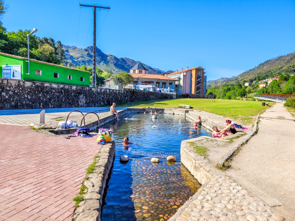 Termas de Lobios em Os Baños