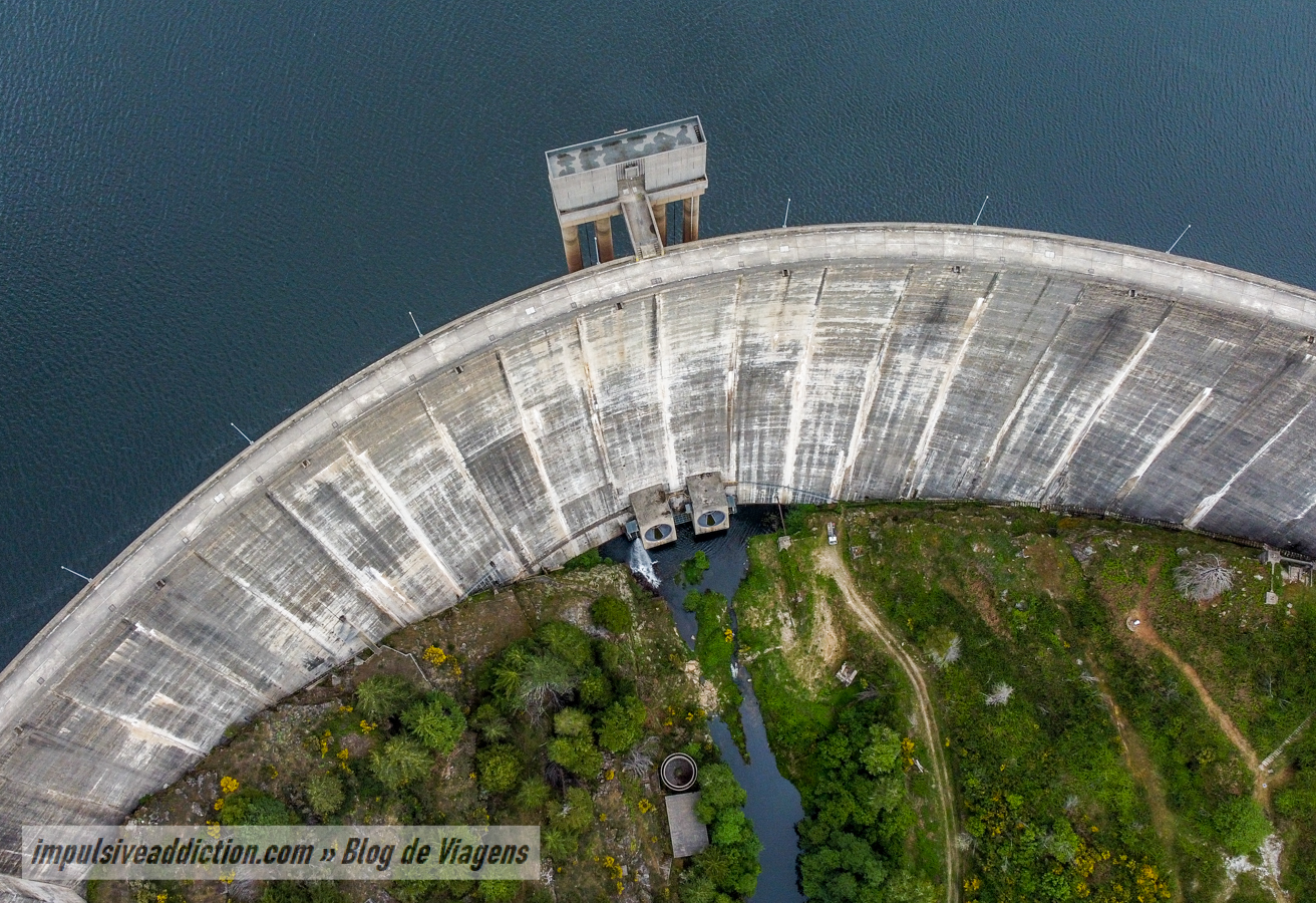 Barragem de Pisões no Alto Rabagão