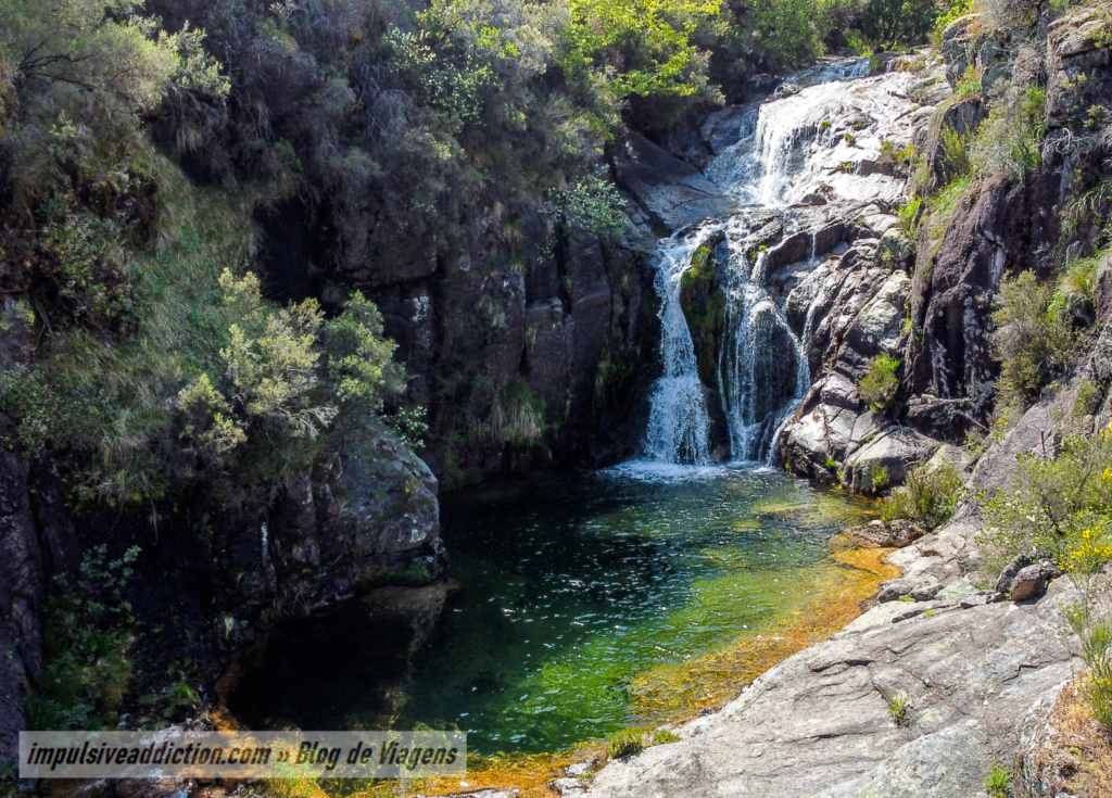 Lagoas do Pereira ao visitar Pitões das Júnias