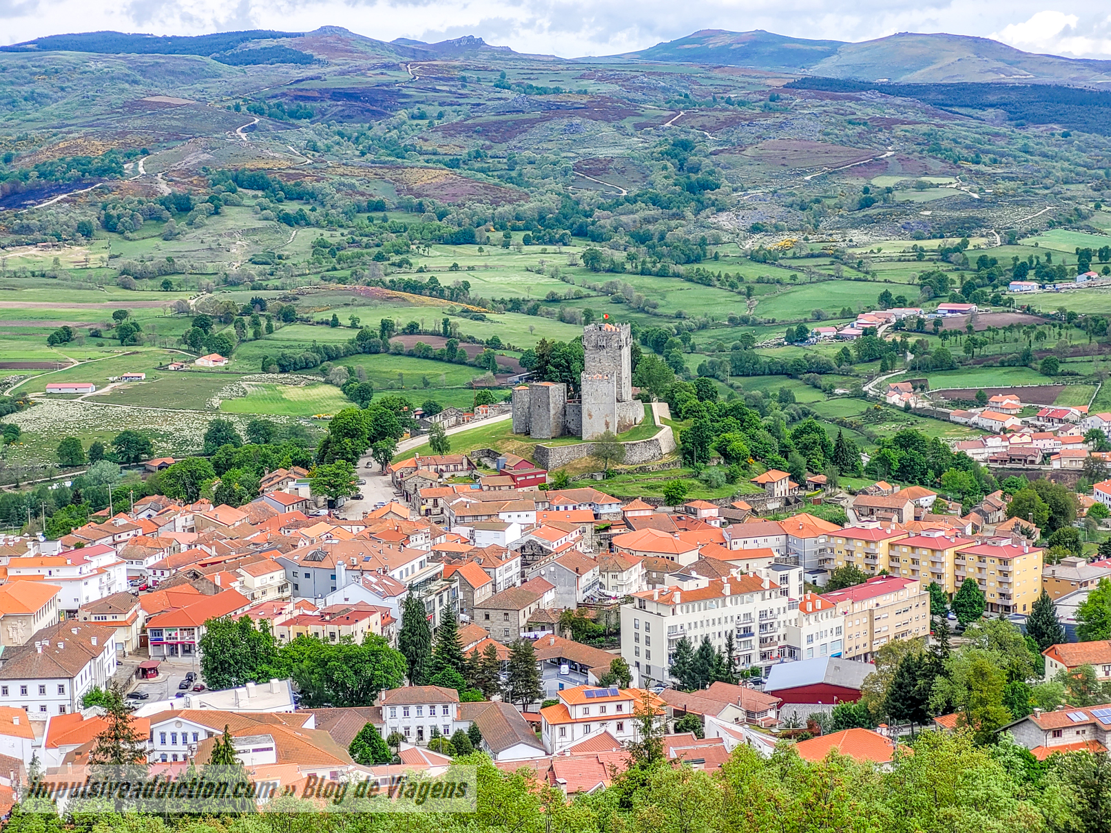 Miradouro da Corujeira para Montalegre - zoomed