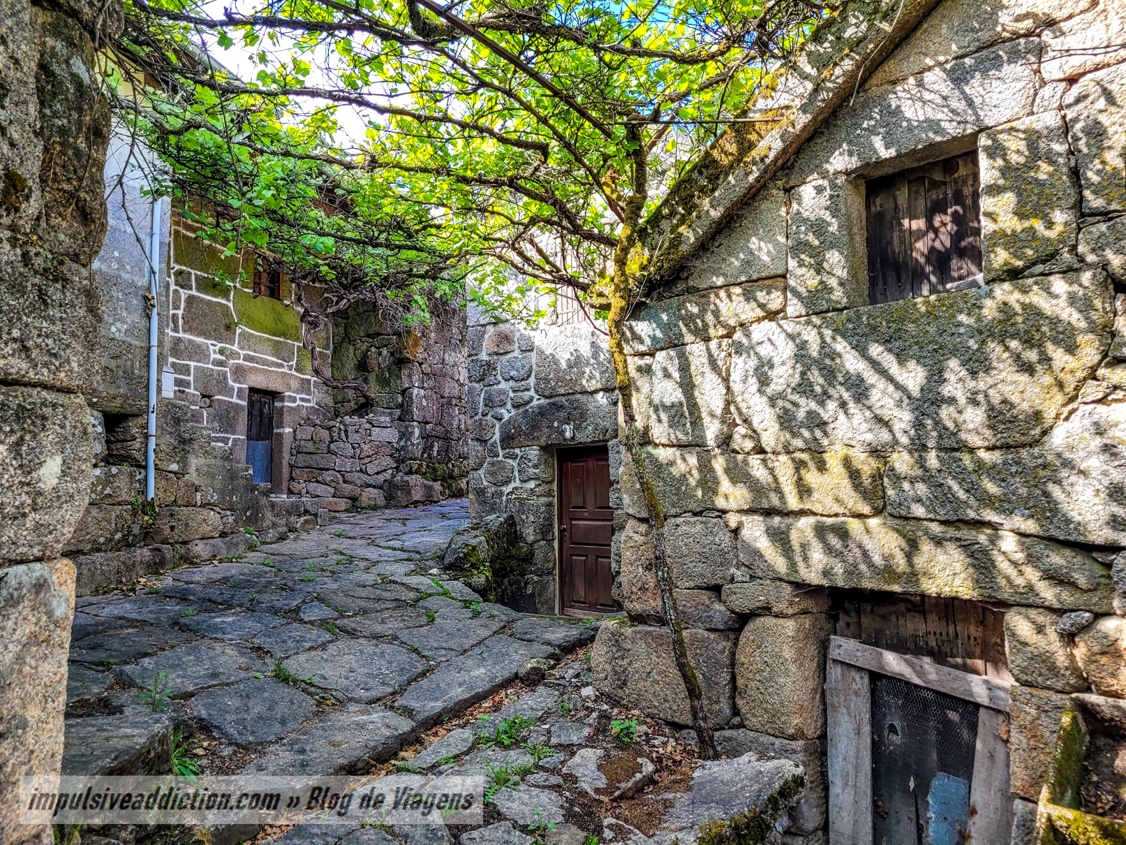 Aldeia de Sirvozelo