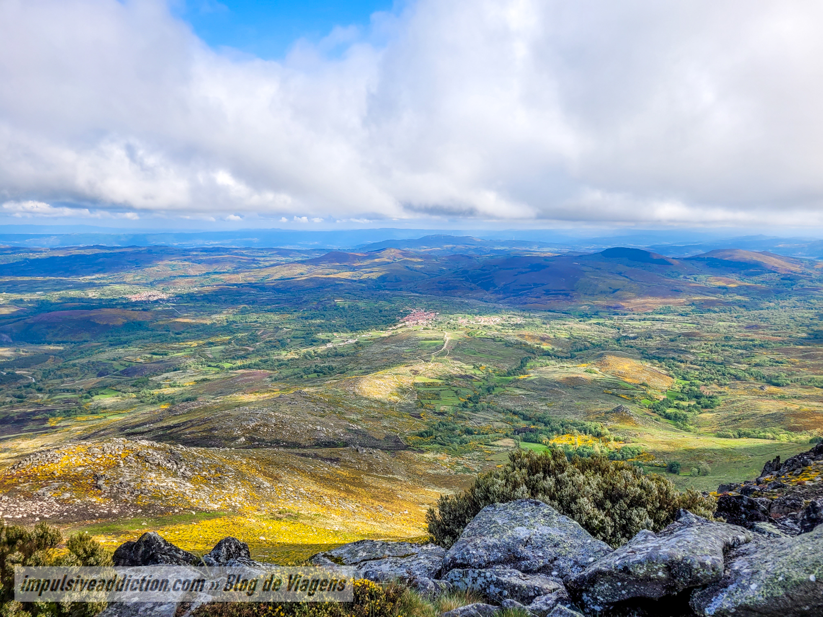Miradouro do Topo da Serra do Larouco