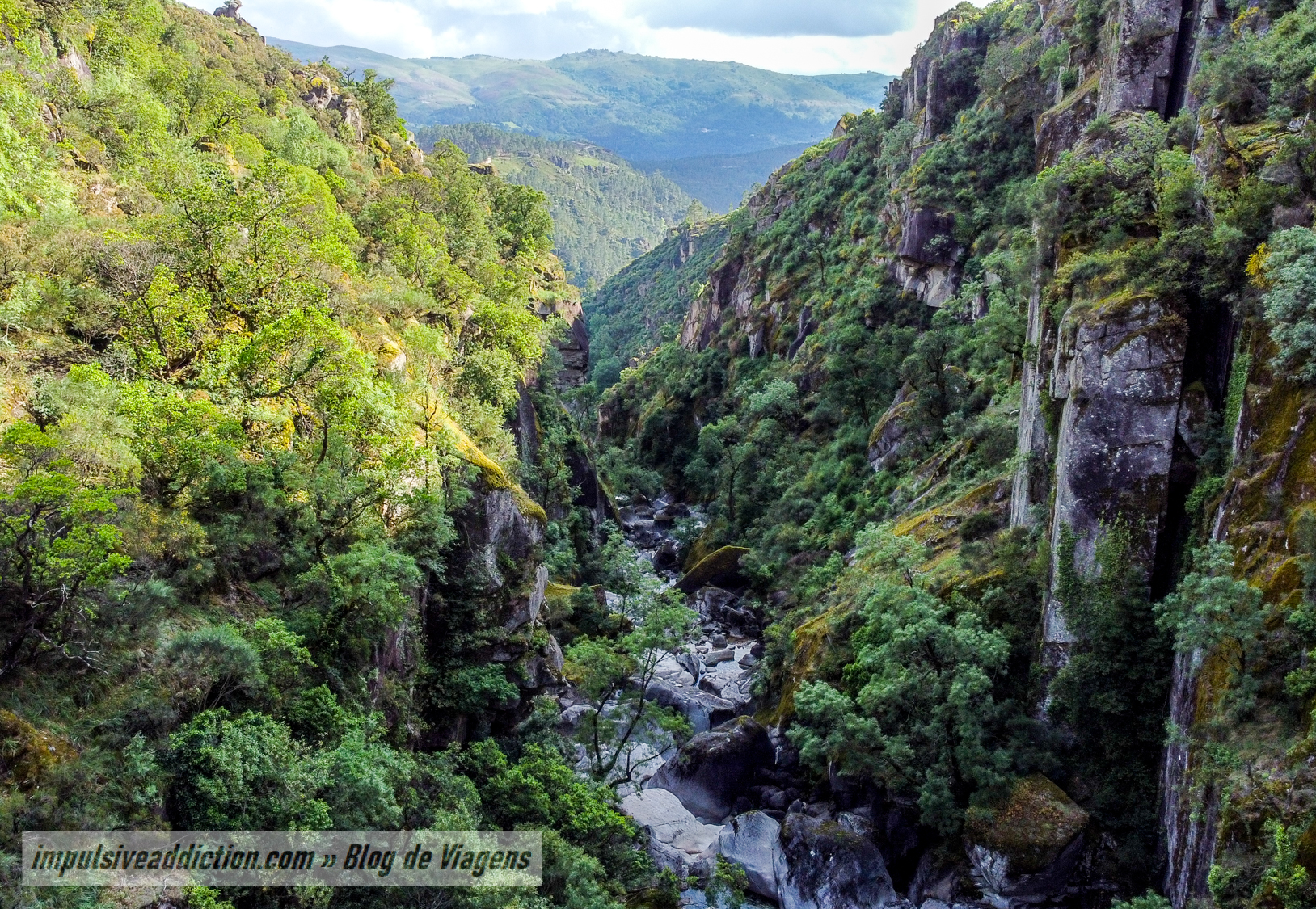 Vale do Rio Fafião perto do Poço Verde de Fafião