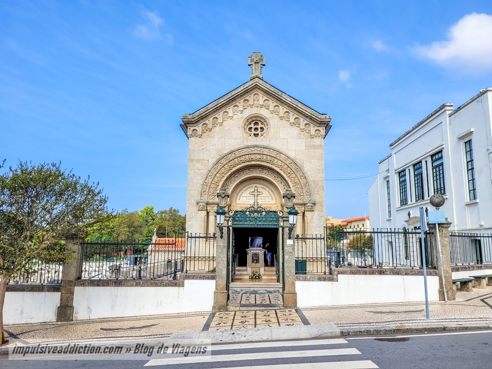 Capela do Túmulo de Santa Maria Adelaide