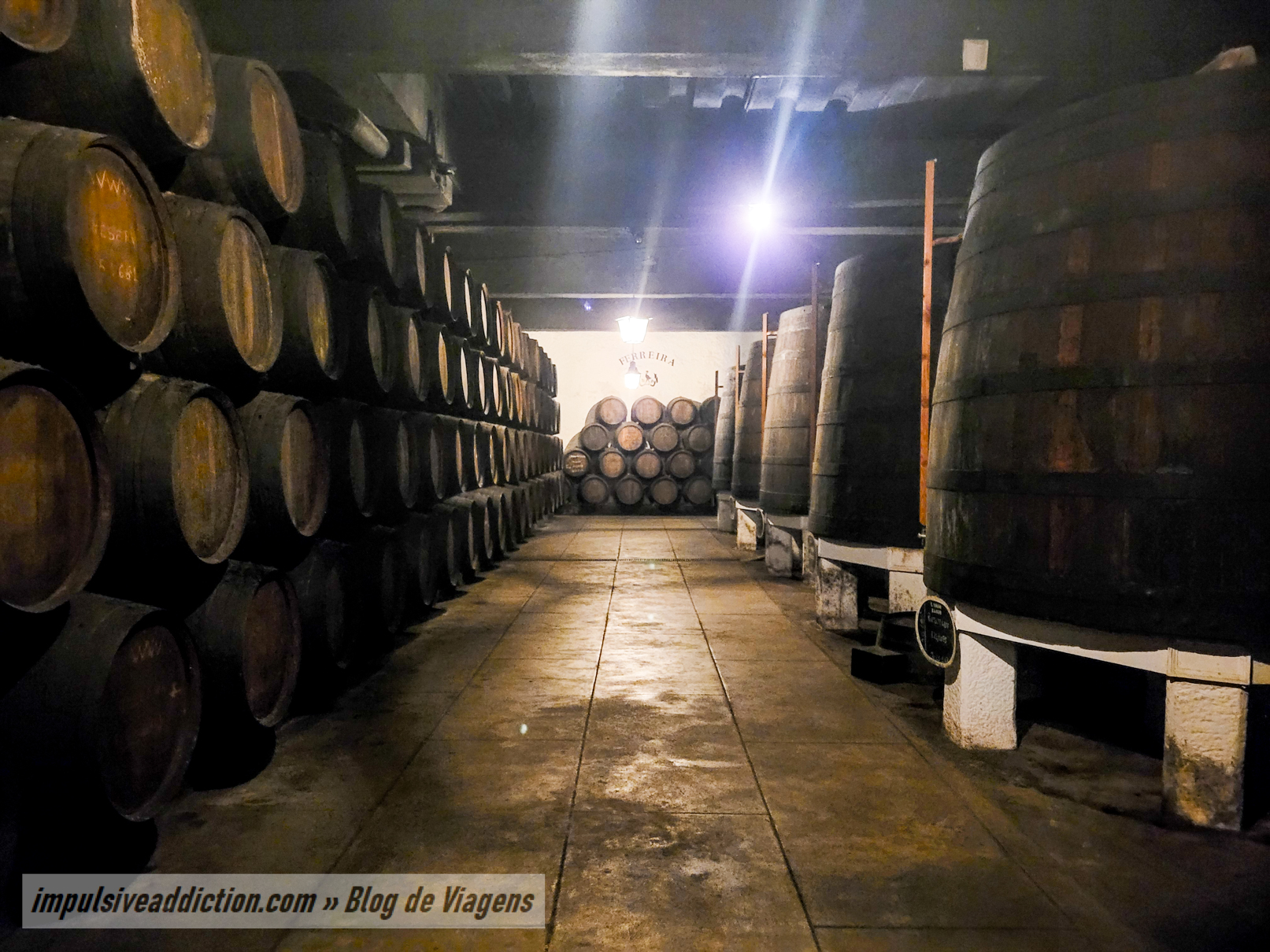Visita às Caves de Vinho do Porto Ferreira