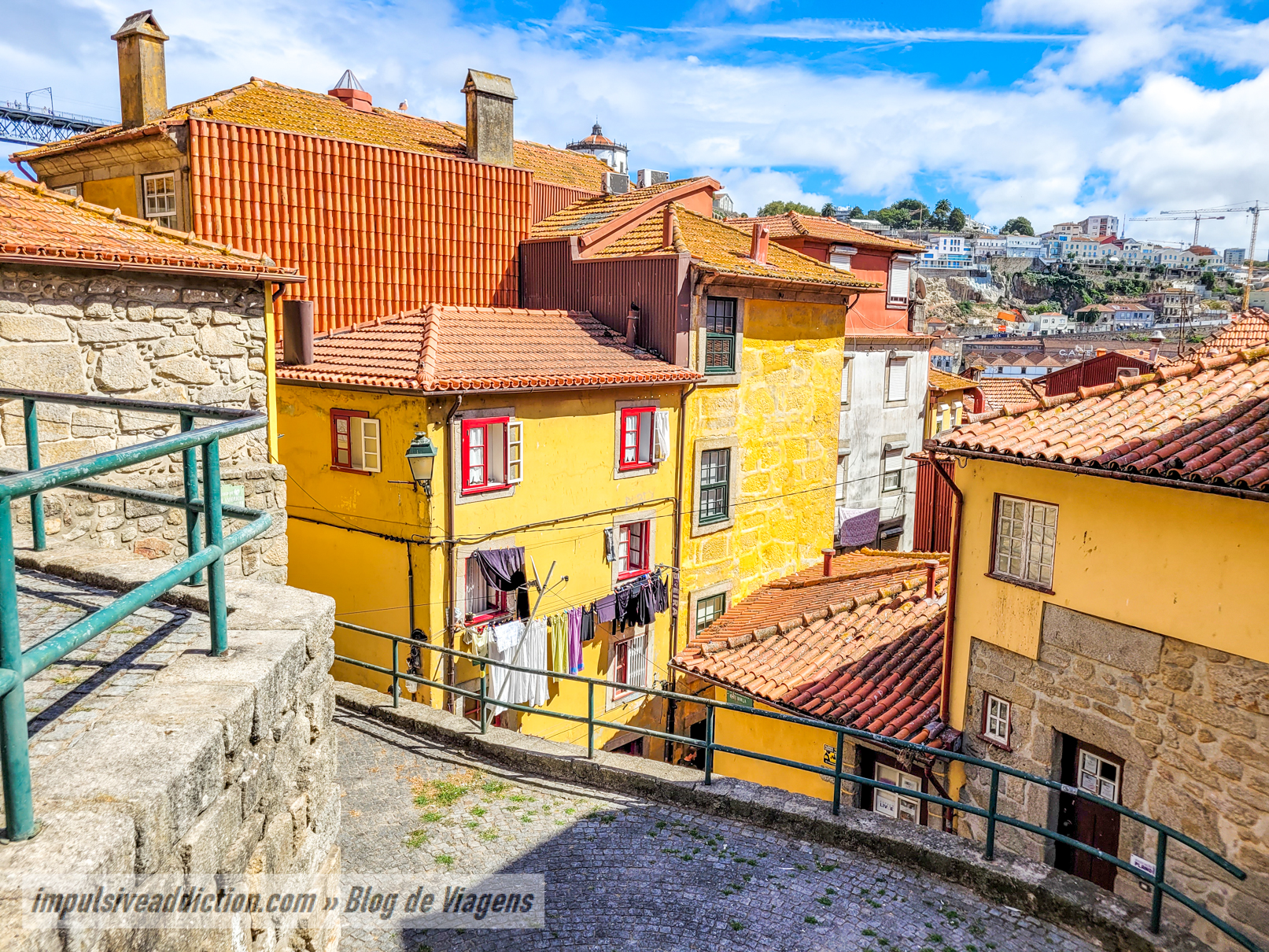 Going down to Ribeira do Porto