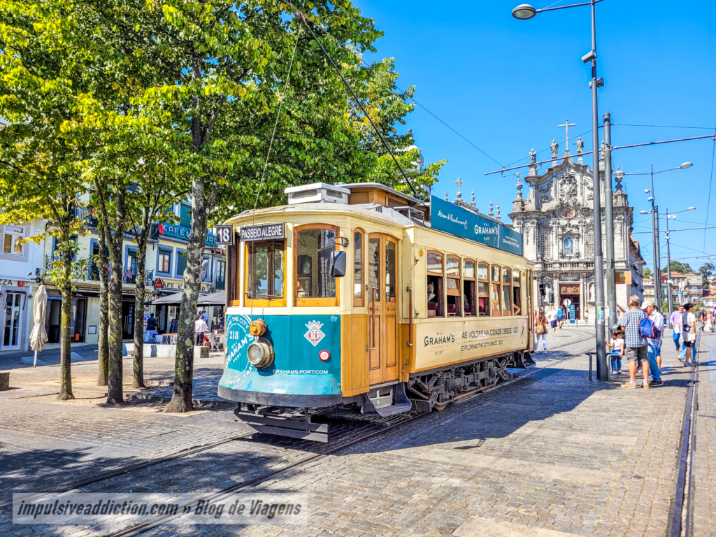 Não esqueças de andar nos antigos elétricos do Porto!