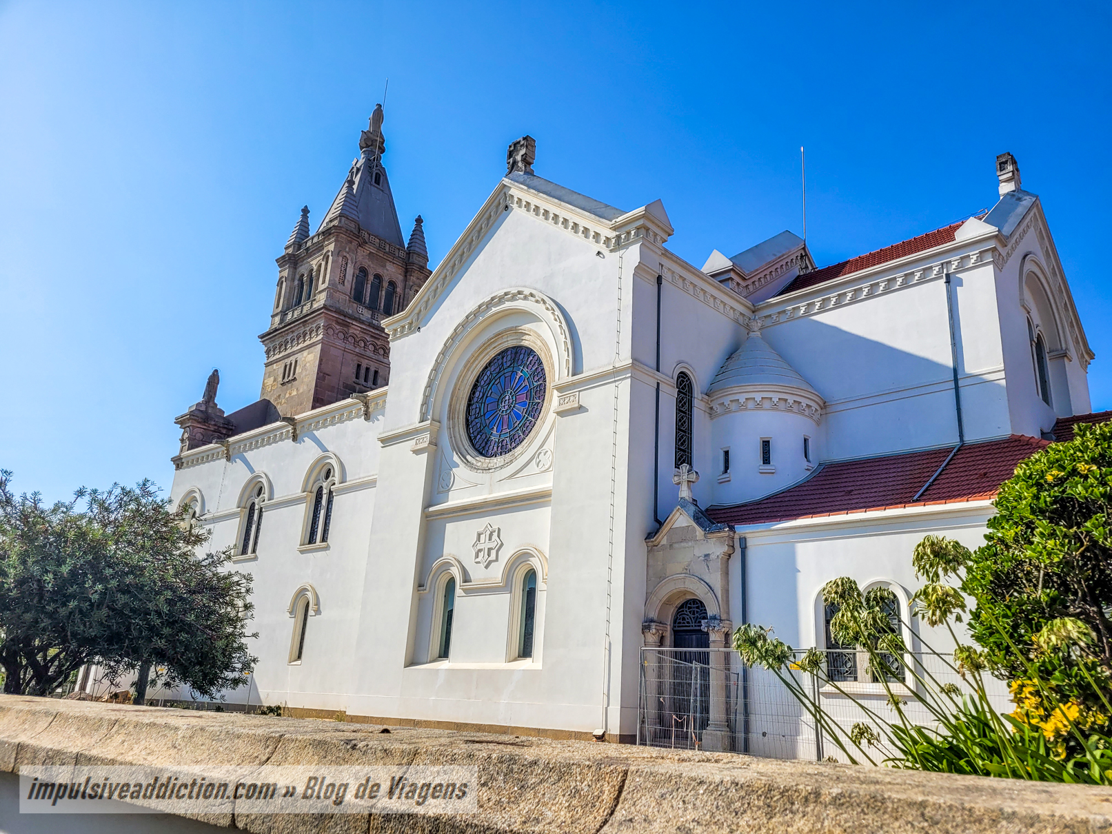 Lateral da Igreja Matriz de Espinho