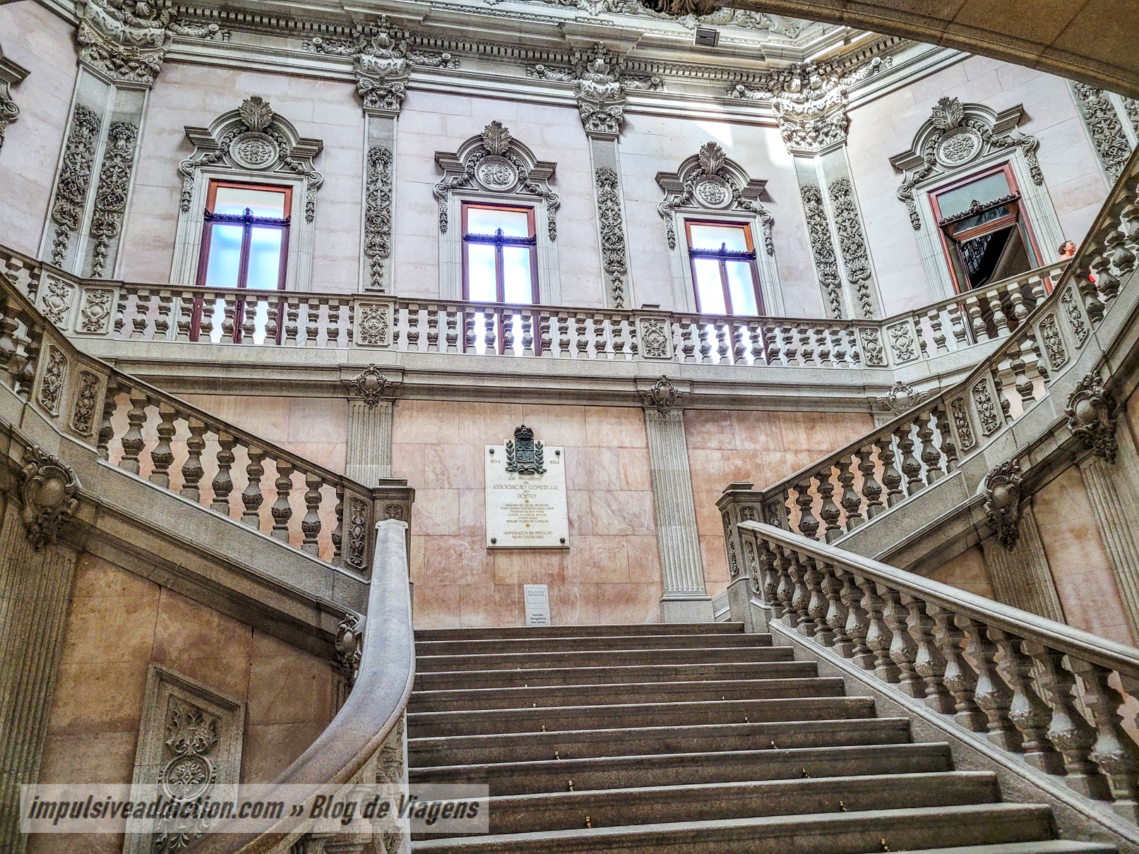 Zona da Escadaria do Palácio da Bolsa do Porto