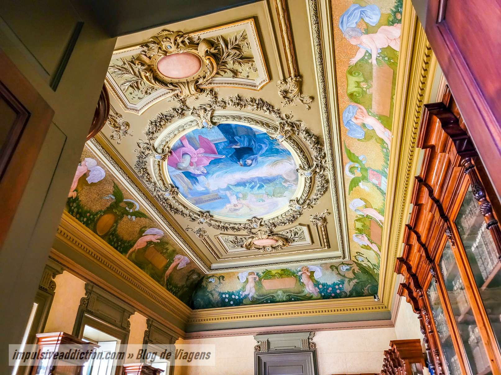 Palácio da Bolsa do Porto - Biblioteca à entrada