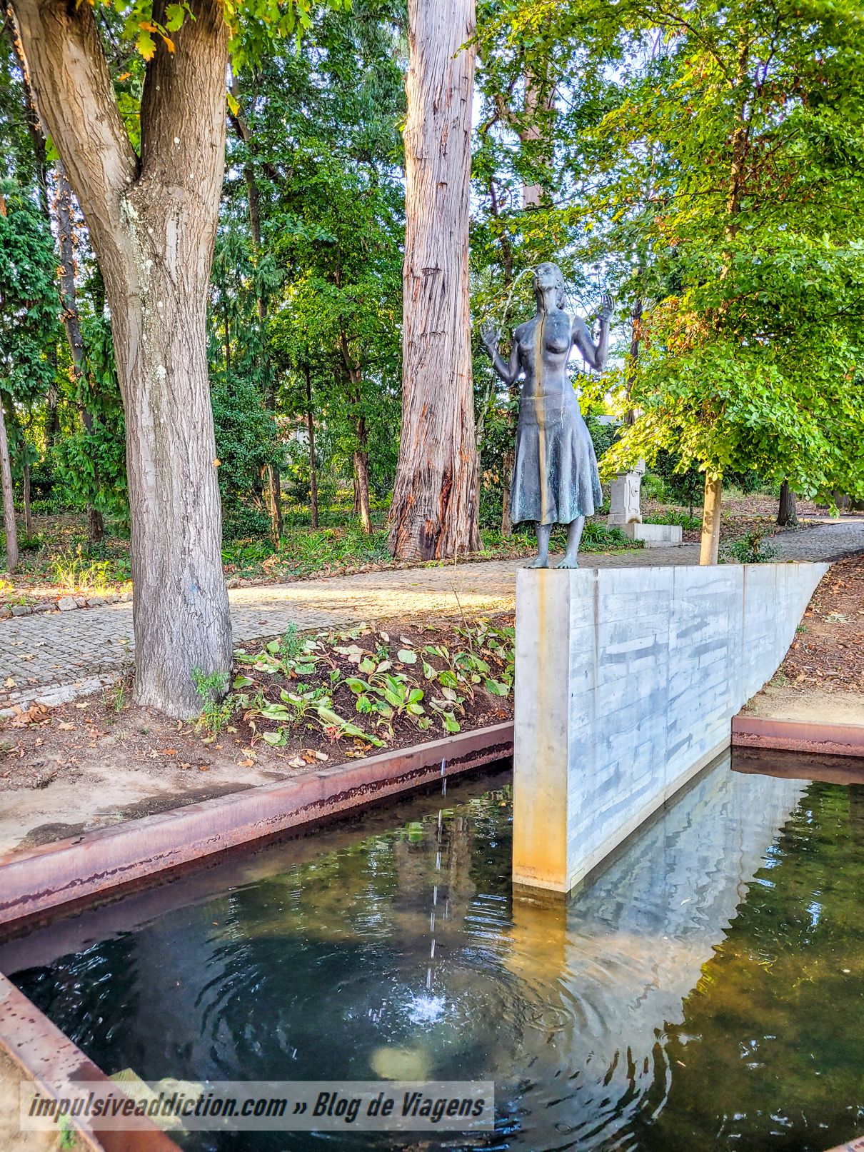 Fountain at Park Águas do Porto